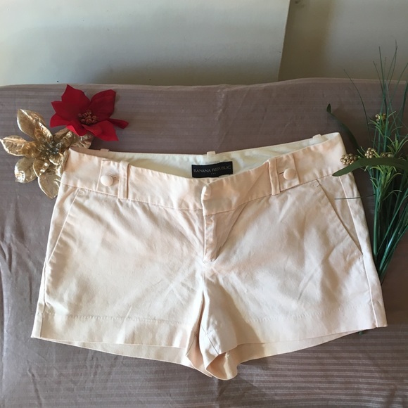 Banana Republic Pants - Banana Republic Shorts